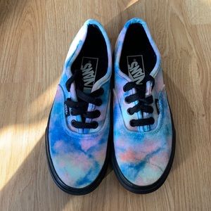 Vans Faux Velvet Girls Sneakers Size 3.5 Worn Once